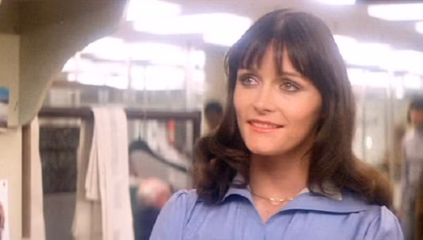 Margot Kidder (đóng vai Lois Lane - bạn gái Superman) được cho là bị căng thẳng rối loạn cưỡng lực trước khi trở thành ngôi sao hàng đầu Hollywood. Vào tháng Tư năm 1996, cô bị mất tích trong vài ngày và được tìm thấy bởi cảnh sát trong trạng thái ảo tưởng hoang tưởng. Cùng rất nhiều diễn viên khác trong phim phải chịu kết cục bi thảm.