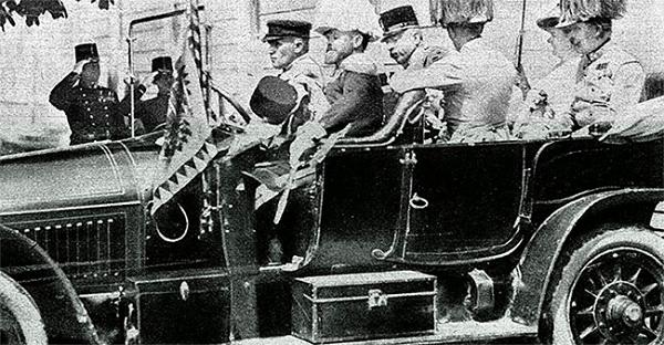 Vụ tai nạn cuối cùng liên quan đến chiếc siêu xe "ma ám" từng chở Thái tử Ferdinand liên quan đến nam tước người Romani.