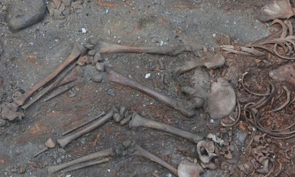 Bẫy cát lún là vũ khí bảo vệ phổ biến trong các lăng mộ cổ Trung Hoa nhưng việc xây dựng một ngôi mộ có cạm bẫy hoàn chỉnh tới vậy đòi hỏi trình độ thiết kế và thi công rất cao. Thiết kế đồng thời cho thấy tầm nhìn và trí tuệ đáng ngưỡng mộ của chủ nhân lăng mộ.