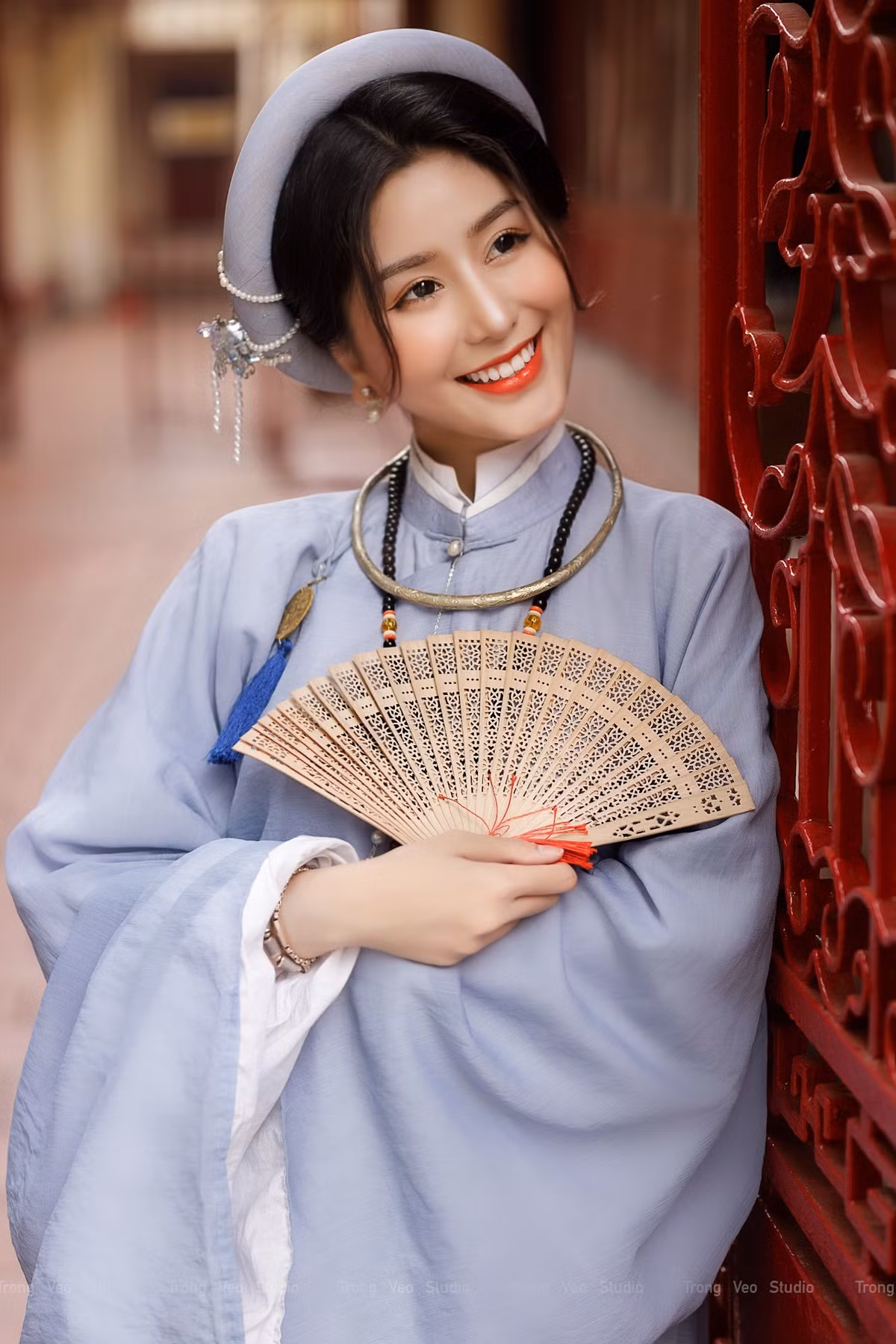 Dien ao Tac truyen thong, hot girl Sai thanh hoa nang tho diu dang