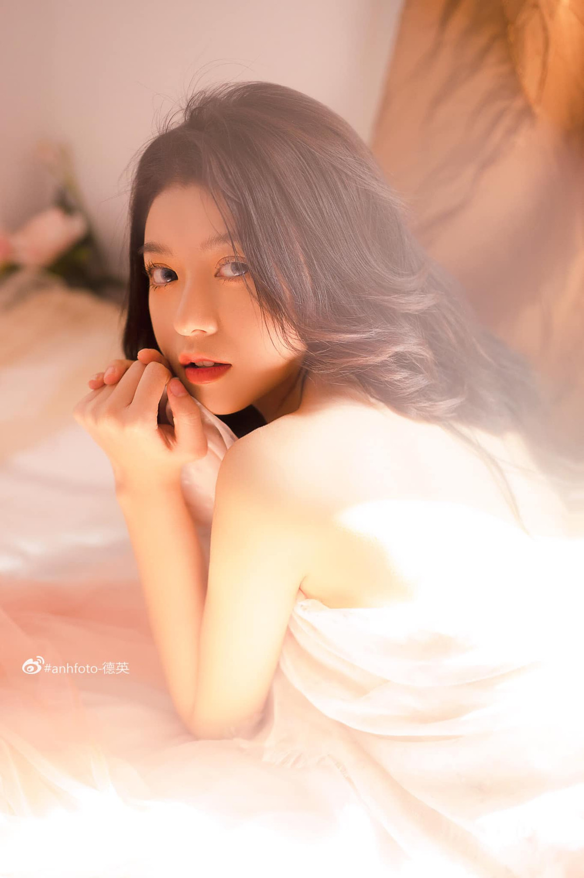 Ngoài việc học tập, hiện tại Trang Lucy còn làm MC, streamer.