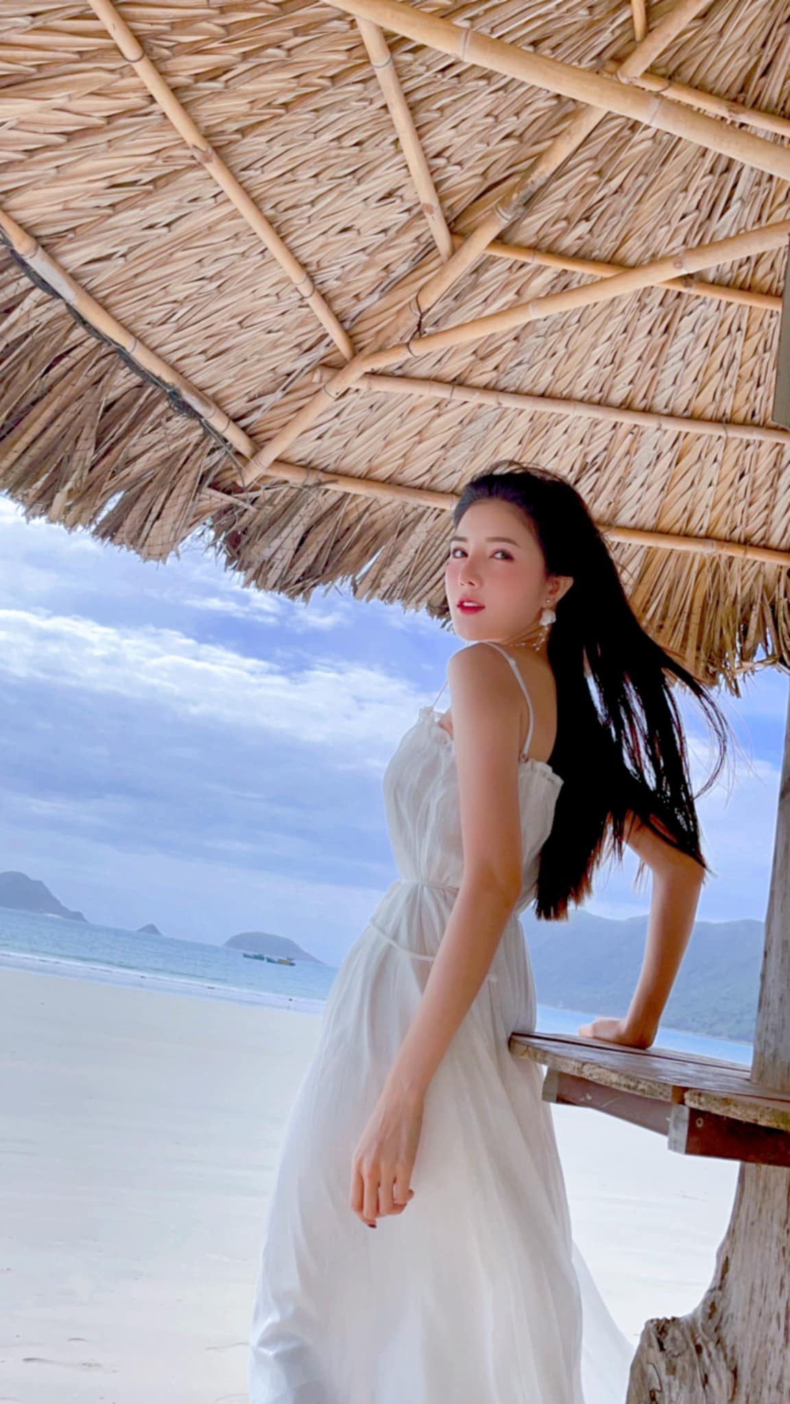 Từ một hot girl tuổi teen với phong cách "kẹo ngọt", Lilly Luta hiện tại trưởng thành hơn, thoát khỏi khuôn mẫu mà người khác định danh là "búp bê" với hình ảnh trong sáng, dễ thương.