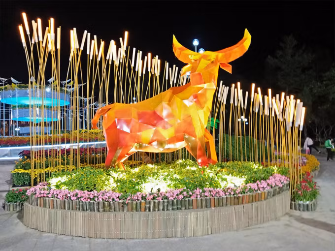 Nhiều mô hình linh vật con trâu được đầu tư kỹ lưỡng và có tính thẩm mỹ.