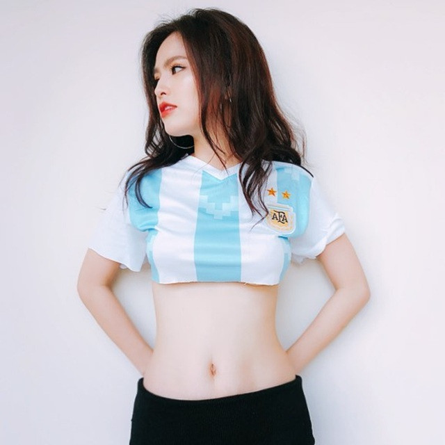 Việc tuân thủ chế độ ăn uống và luyện tập giúp Phi Huyền Trang xây dựng được hinh thể chuẩn đẹp.