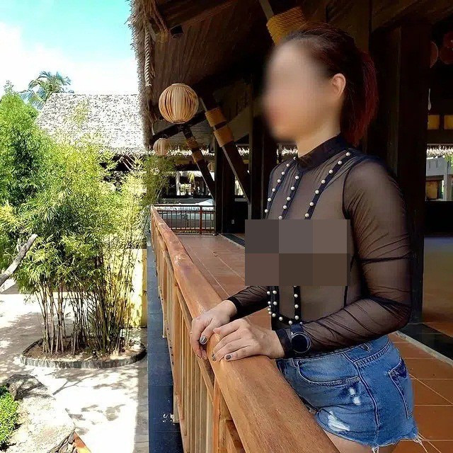 Việc khoe quá lộ liễu cơ thể của mình như chị C. hiện tại đã nhận về vô số lời chỉ trích của cư dân mạng.