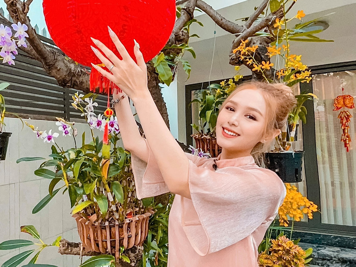 Mối quan hệ tốt với gia đình nhà chồng chính là động lực to lớn để cô có được cuộc sống hôn nhân hạnh phúc.