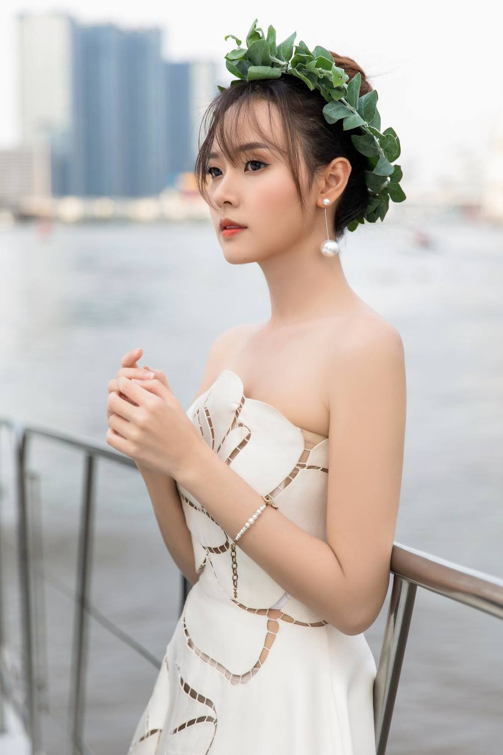 Sau cuộc tình tan vỡ nhiều năm trước, Midu trở nên kín tiếng trong chuyện tình cảm.