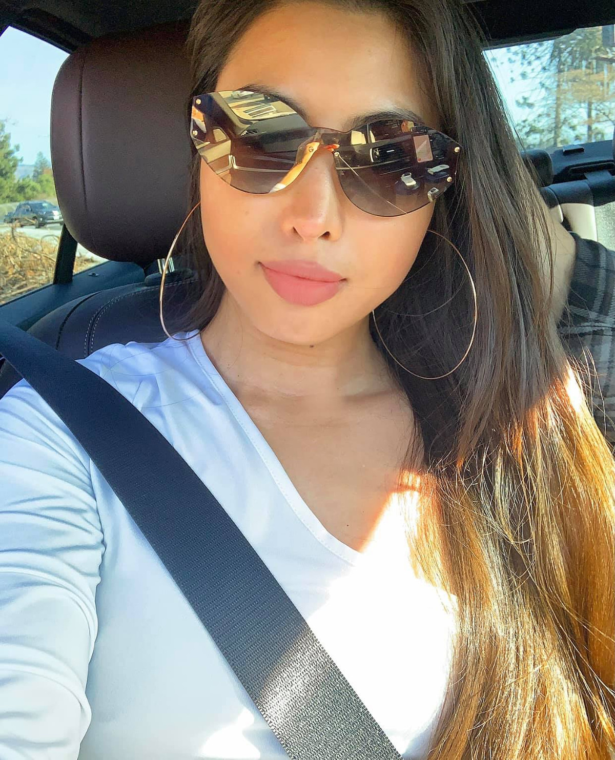 Từ một bà mẹ đơn thân béo phì, kém tự tin, Thủy Triều đã lột xác ngoạn mục trở thành một hot mom quyến rũ.