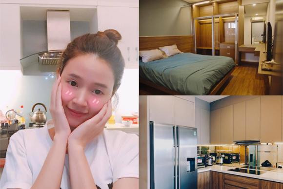 Điển hình có thể kể tới loạt biệt thự sang chảnh, hiện đại, "đắt xắt ra miếng" của cựu hot girl này. Trong một chia sẻ về đồng nghiệp, diễn viên Tiến Luật cho biết Midu đang sở hữu 4, 5 căn nhà khác nhau.