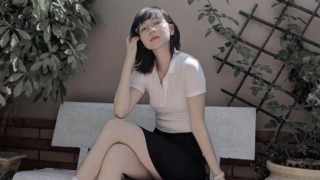 Cô nàng hot girl sinh năm 1997 bất ngờ bị đồn đoán là "trà xanh" chen chân làm tan vỡ cuộc tình suốt 8 năm giữa Thiều Bảo Trâm và Sơn Tùng.