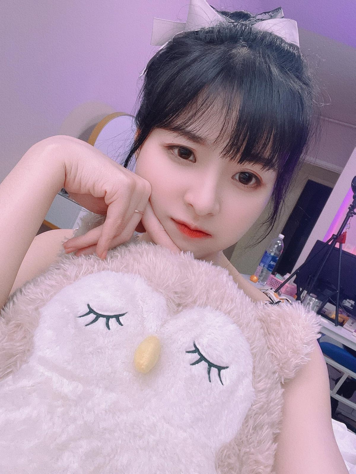 Ngoài làm streamer, cô nàng cũng thử sức ở mảng diễn xuất khi tham gia nhiều clip ngắn hài hước, quảng cáo...