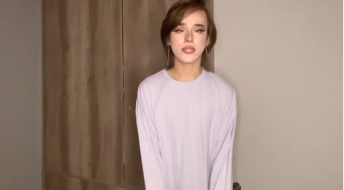 Trước sự việc đó, mới đây nhất Đức Bo đăng một đoạn clip dài hơn 22 phút kể về mọi chuyện, tâm sự và gửi lời cảm ơn mọi người đã ủng hộ mình.