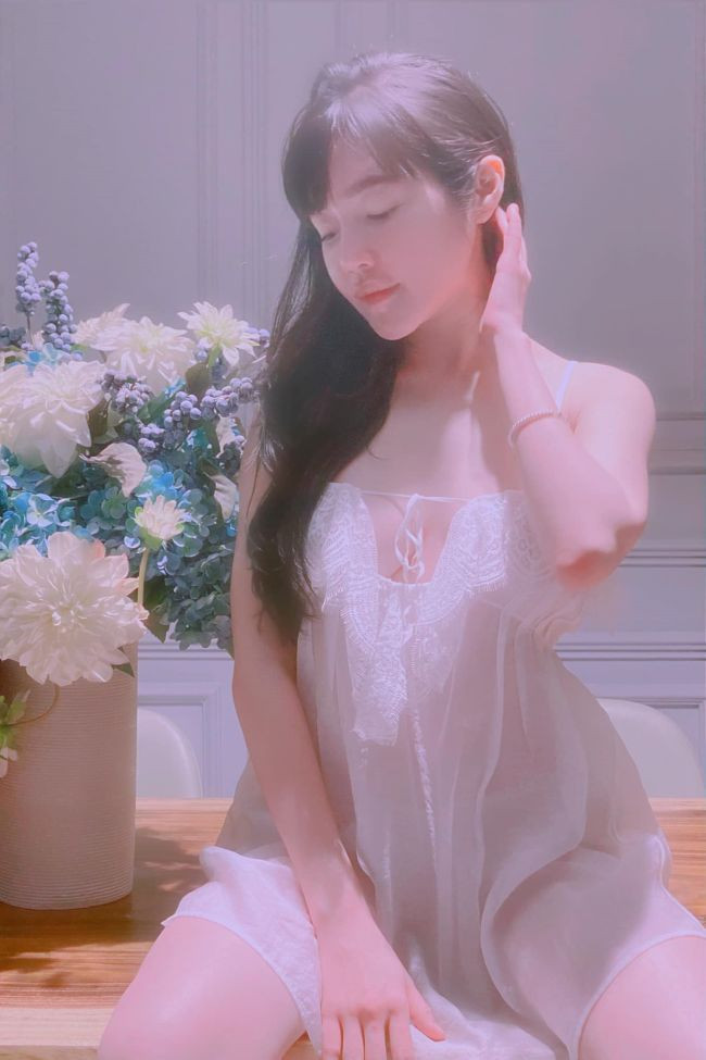 Hai con xinh xắn và những người thân trong gia đình cũng chính là nguồn động lực lớn đối với Elly Trần thời gian vừa qua.