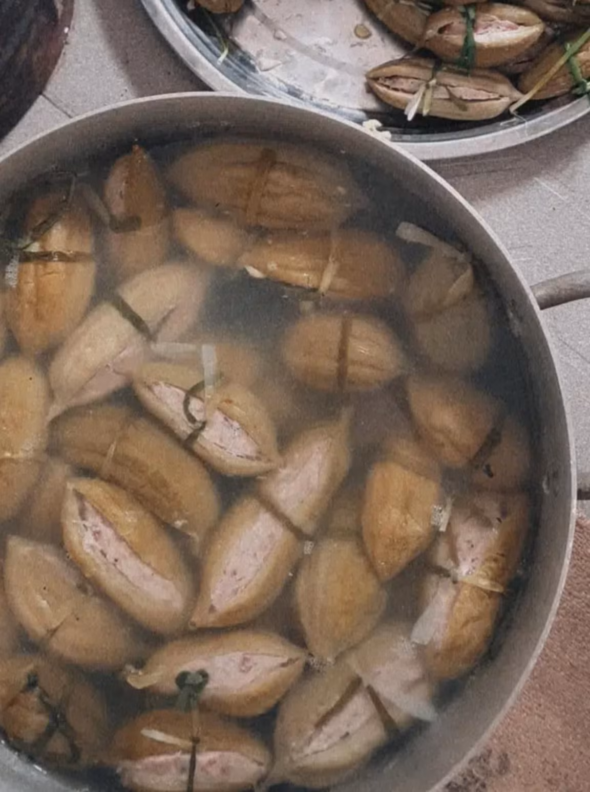 Khổ qua nhồi thịt cũng là món nhiều gia đình chọn ăn ngày Tết.