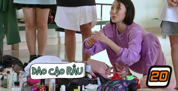 Rất nhiều bình luận hài hước được để lại, đa số dân tình đều phải “ôm bụng cười” trước cách chuẩn bị hành trang của các anh lính trẻ. Ảnh: Cắt ra từ clip