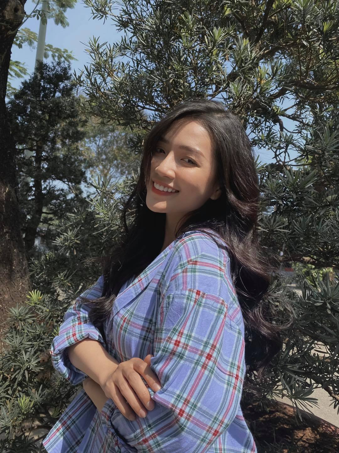 An Vy nhanh chóng thu hút mọi người nhờ ngoại hình sáng, gương mặt xinh đẹp, hồn nhiên và vô cùng ngọt ngào.