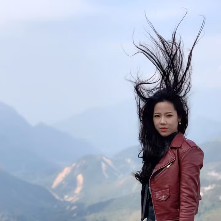  Sapa luôn là cái tên nổi bật trong danh sách check-in của giới trẻ khi du lịch miền Bắc vào đầu năm mới. Thế nhưng, để có được những bức ảnh đẹp tại nơi đây bạn nên chọn đúng ngày lặng gió nếu không muốn nhận về loạt ảnh "sống ảo" gây cười.