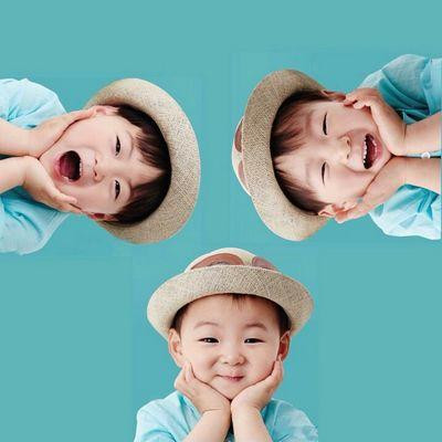  Dehan Minguk Manse ba cậu bé sinh ba con trai diễn viên Song IL Kook trong phim truyền thuyết Jumong đang làm cả Hàn Quốc phát cuồng vì quá đáng yêu, dễ thương và thông minh.