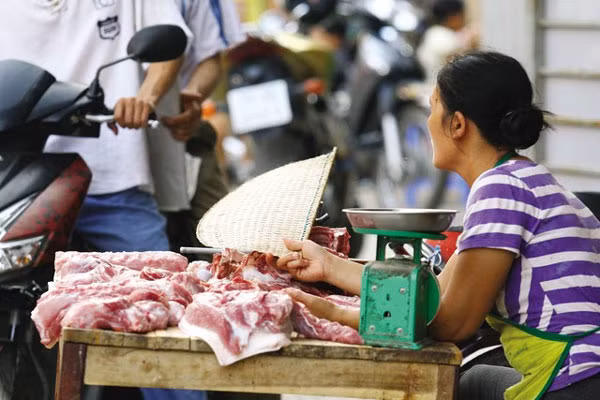 Thit lon co gia 4.000 dong/kg gay soc