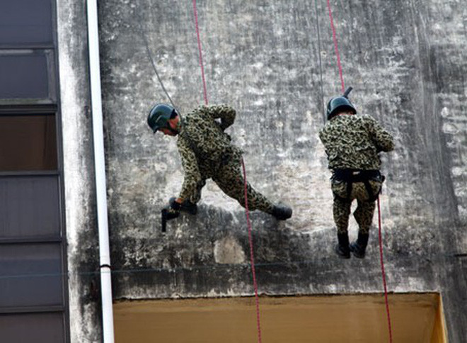 Trong ba lực lượng đặc công, lực lượng "Đặc công biệt động" được ít khi nhắc đến, do tính chất lâu dài của cuộc kháng chiến và để phù hợp với phương châm, phương thức hoạt động tác chiến ở thành phố, do vậy lực lượng đặc công biệt động hầu như chỉ hoạt động vào ban ngày và rút lui về đêm.