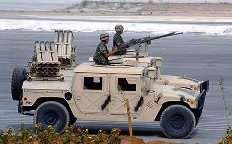 Đạn rocket của pháo phản lực phóng loạt Type 63 có trọng lượng 18,8 kg; chiều dài 0,84 m; đường kính 106,7 mm; tầm bắn 8,05 km; mang theo đầu đạn nặng 1,3 kg.