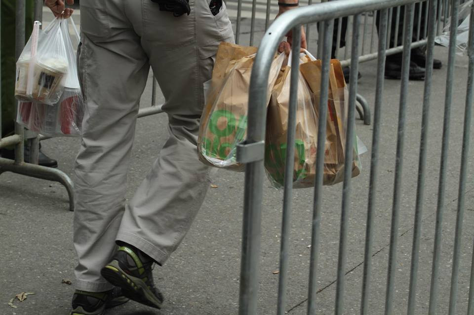 Thuong dinh My-Trieu: Dam phan cang thang, mat vu My hoi ha chay mua do an nhanh-Hinh-2