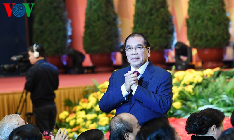 Các vị nguyên lãnh đạo Đảng, Nhà nước dự Lễ kỷ niệm. Trong ảnh: Nguyên Tổng Bí thư Nông Đức Mạnh.