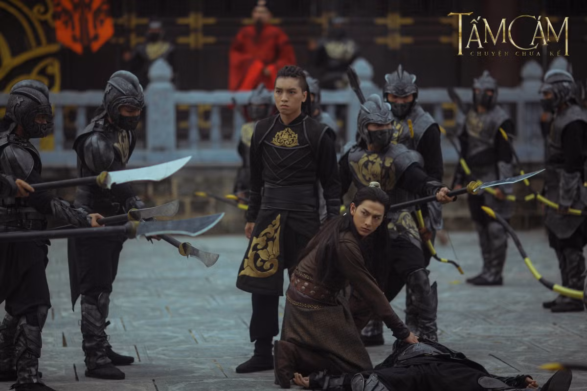 Tiet lo thu vi ve vai dien cua Isaac trong Tam Cam-Hinh-3