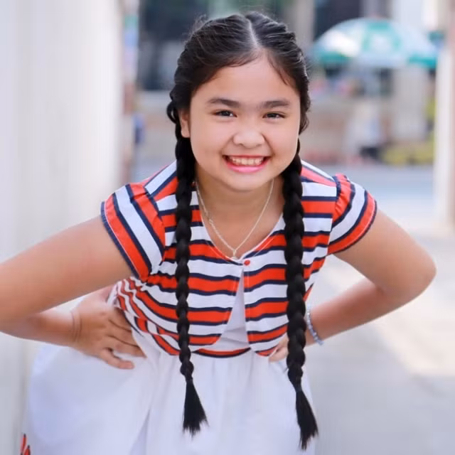 Với giọng ca đa phong cách và sự nỗ lực không ngừng Thiện nhân đã trở thành Quán quân The Voice Kids 2014. Sau khi đăng quang, nhờ số tiền giải thưởng cộng với cát-sê đi diễn, gia đình Thiện Nhân đã bớt vất vả hơn. Em cũng có điều kiện để vào TP HCM tiếp tục theo đuổi con đường âm nhạc và thường xuyên đi diễn tại các sự kiện.
