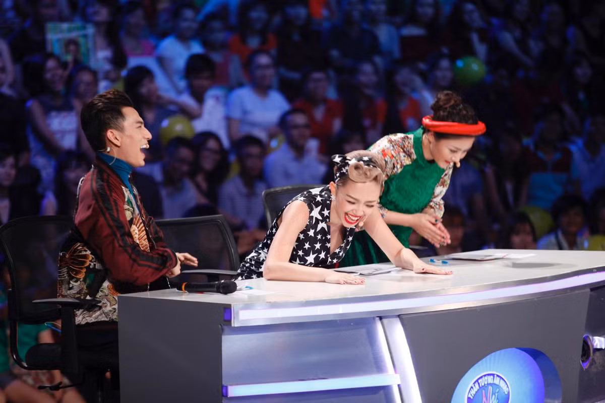 Thi sinh nhi khien giam khao quy lay o Vietnam Idol Kids-Hinh-2