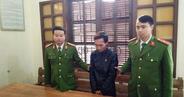 Hùng đã dựng lên một kịch bản rất hoàn hảo để người nhà nạn nhân không biết: Ban ngày Hùng vẫn về phòng trọ như thường chỉ ban đêm là đi ngủ nhờ ở nhà người quen. Sau đó, khoảng 10 ngày, Hùng mới rời nhà trọ. Trong vòng 1 tháng, Hùng lấy máy điện thoại của anh D. nhắn tin thường xuyên về cho người nhà của anh D. bảo rằng “vẫn khỏe và đi làm ăn xa”. Những tin nhắn vẫn đi và về đều đặn nên người nhà anh D. không hề nghi ngờ. 