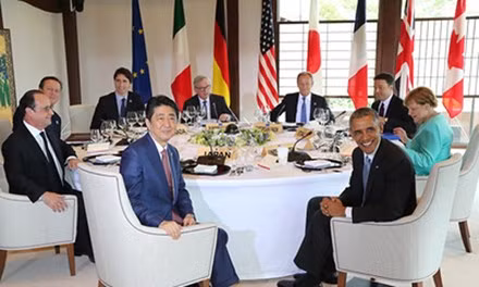 Lo gia de ngu...tren giuong Tong thong Obam tung nam