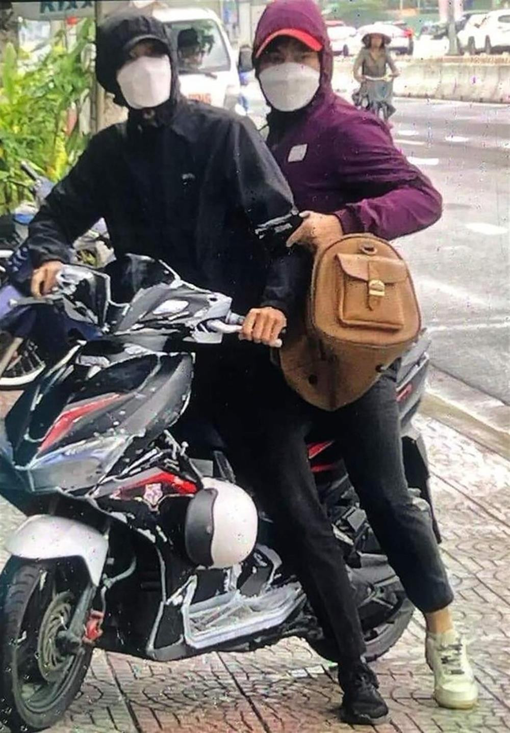 Hai nghi pham dung sung cuop ngan hang, dam bao ve tu vong khai gi?-Hinh-2