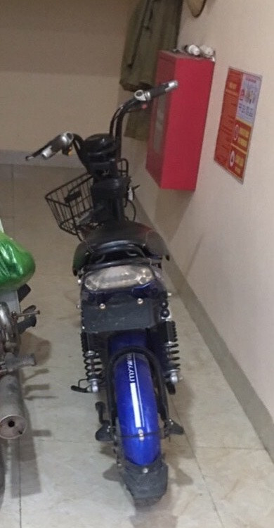 Hải Dương: Trộm xe ở cánh đồng bị công an xã bắt quả tang - Hình 2 Hai Duong: Trom xe o canh dong bi cong an xa bat qua tang-Hinh-2