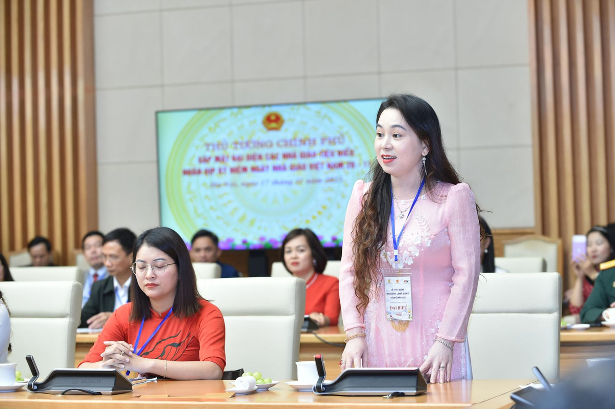 Thủ tướng: Quan tâm chính sách đãi ngộ để thầy, cô yên tâm công tác - Hình 2 Thu tuong: Quan tam chinh sach dai ngo de thay, co yen tam cong tac-Hinh-2