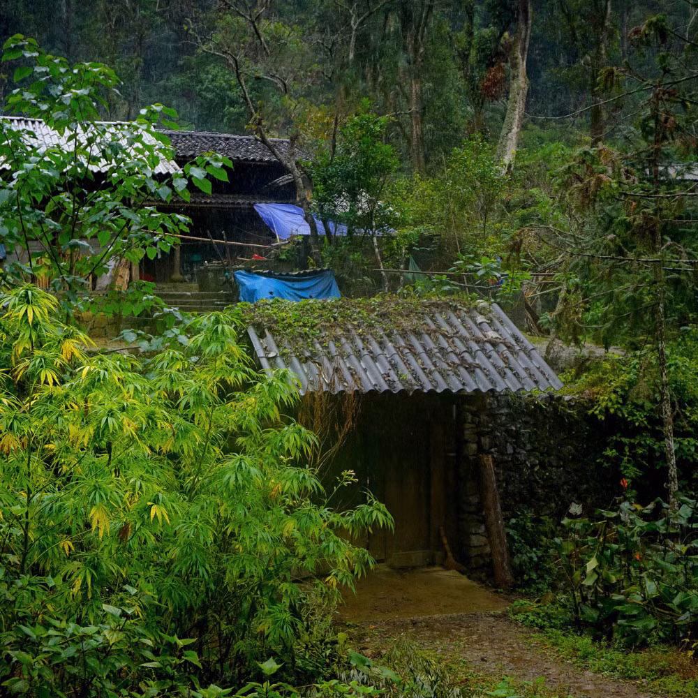 Ngoi lang nguyen so giong lang dia nguc, noi song dien thoai khong toi-Hinh-4