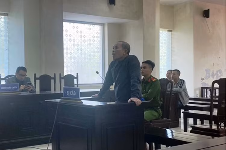 Thai Binh: Chem vo tu vong vi khong di mua bia, chong linh an