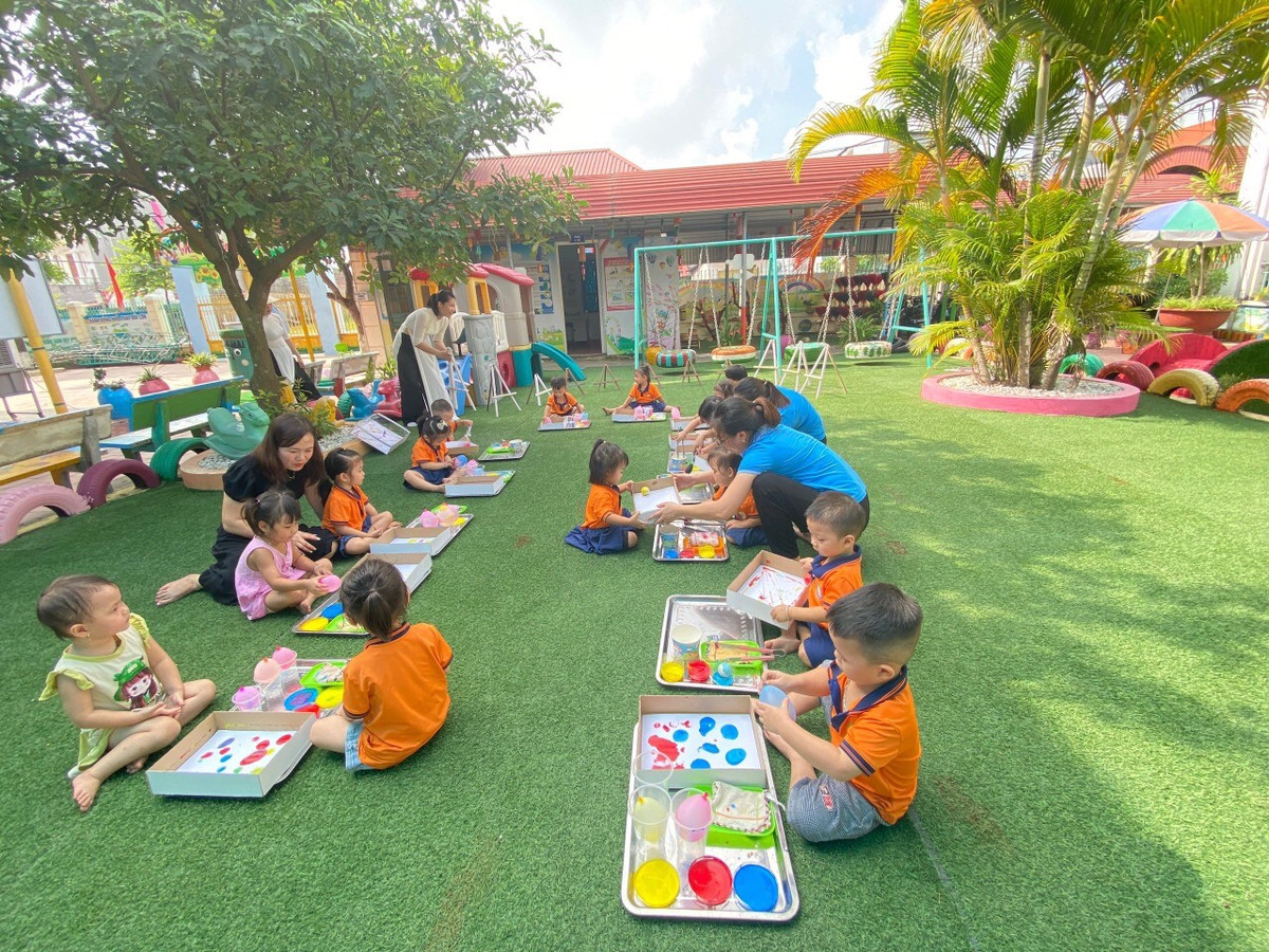 Hải Dương dự kiến chi 215 tỷ hỗ trợ gần 9000 giáo viên mầm non Hai Duong du kien chi 215 ty ho tro gan 9000 giao vien mam non