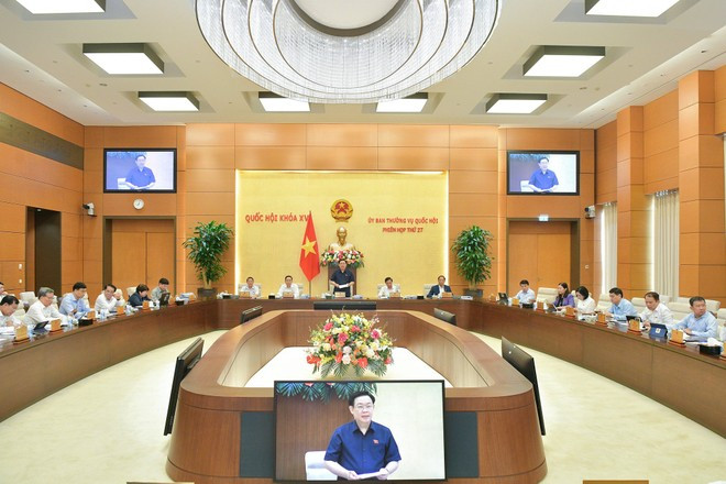 Tu 14/11, Uy ban Thuong vu Quoc hoi hop, cho y kien nhieu du an luat