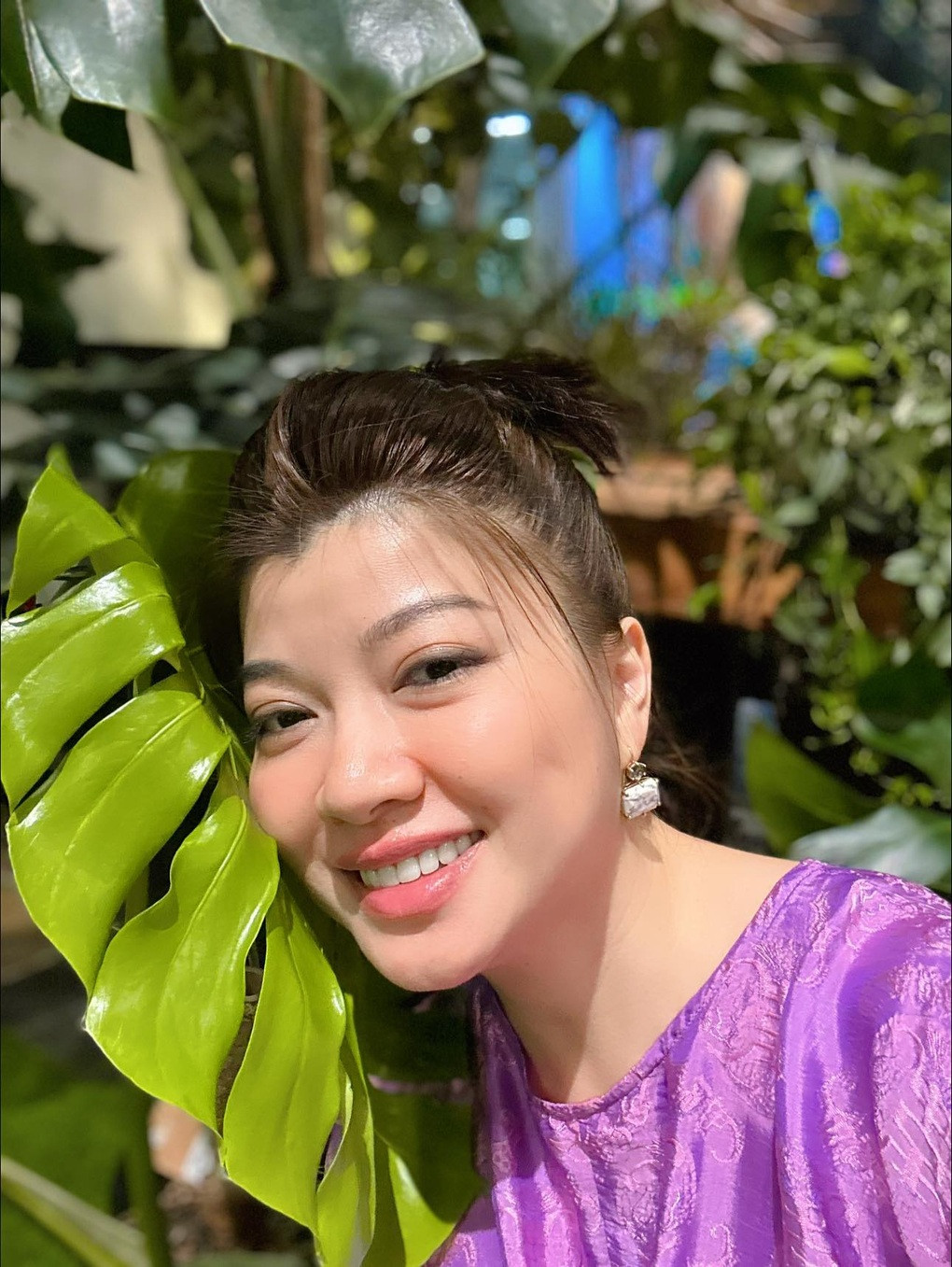 Ở tuổi 39, Tăng Bảo Quyên vẫn giữ nhan sắc trẻ trung, mặn mà dù đã là "mẹ 2 con". Diễn viên 8X nói cô không quá áp lực trong việc giữ gìn vóc dáng vì ông xã thích cô trông mũm mĩm, tròn trịa (Ảnh: Facebook nhân vật).