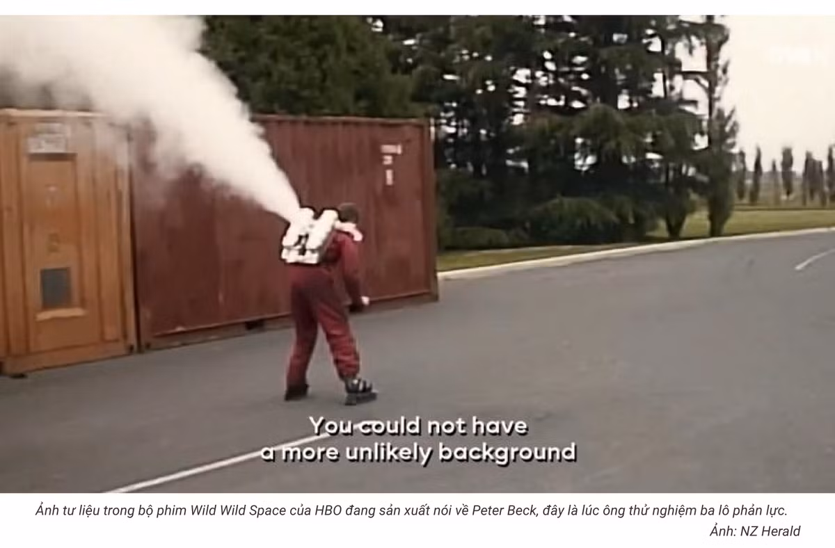 [e-Magazine] Peter Beck: Tu tho may den ty phu khong gian-Hinh-3