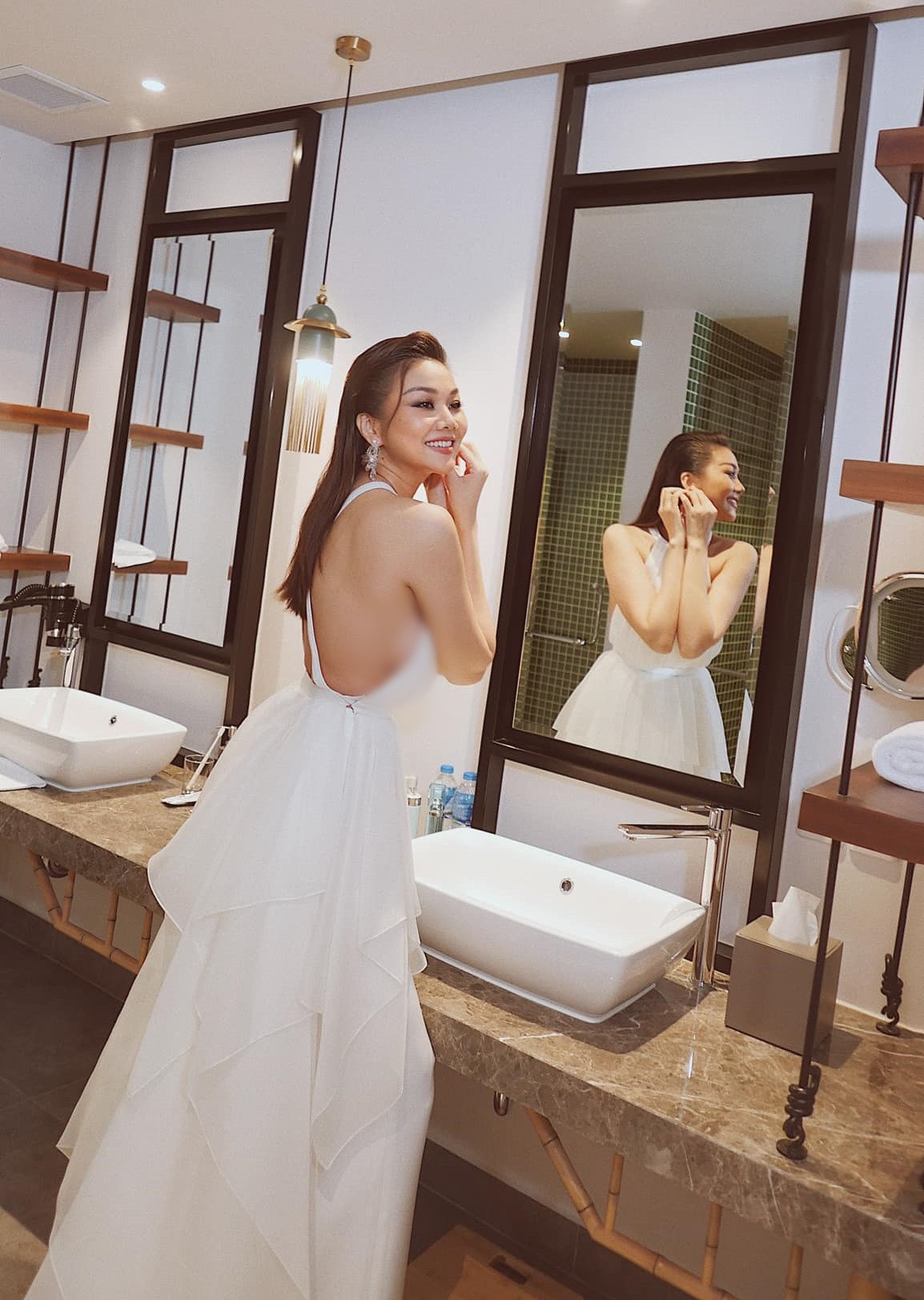 Thanh Hằng luôn kín tiếng khi yêu. Cô rất hiếm khi chia sẻ hình ảnh bên nửa kia của mình.