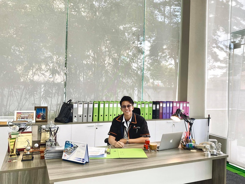 Matt Liu không chỉ giàu có mà còn sở hữu vẻ ngoài điển trai. Ảnh: FB Matt Liu