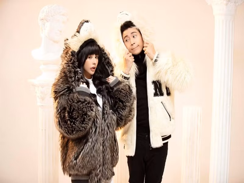 Karik từng công khai một số mối tình. Tháng 8/2020, anh hẹn hò hot girl Bella Q. Cuối năm 2020, cả hai chia tay. Ảnh: Đất Việt