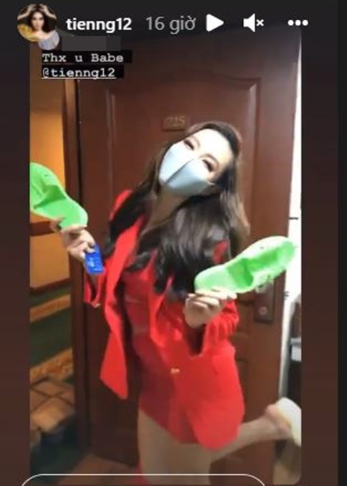 Thuy Tien tang dep to ong cho ban tai Miss Grand International