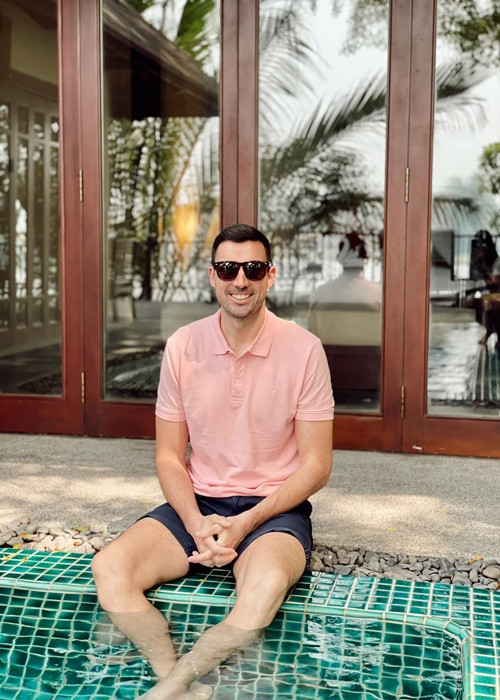 Chồng ngoại quốc của Hà Anh ngày càng phong độ sau khi lập gia đình. Ảnh: FB Hà Anh