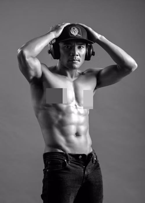 Ngọc Lâm sinh năm 1975, hơn Xuân Lan 3 tuổi. Anh sở hữu vẻ ngoài nam tính với body săn chắc. Ảnh: FB Ngọc Lâm