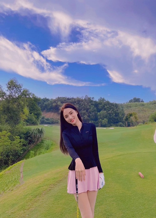 Gần đây, nữ ca sĩ chuyển giới tái xuất sau thời gian dài im hơi lặng tiếng trên mạng xã hội.