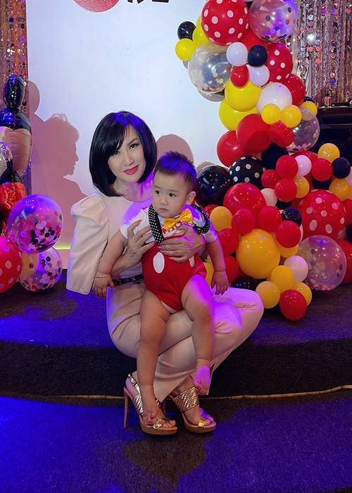 Trizzie Phương Trinh dự tiệc sinh nhật con trai út của Wendy cách đây ít ngày.