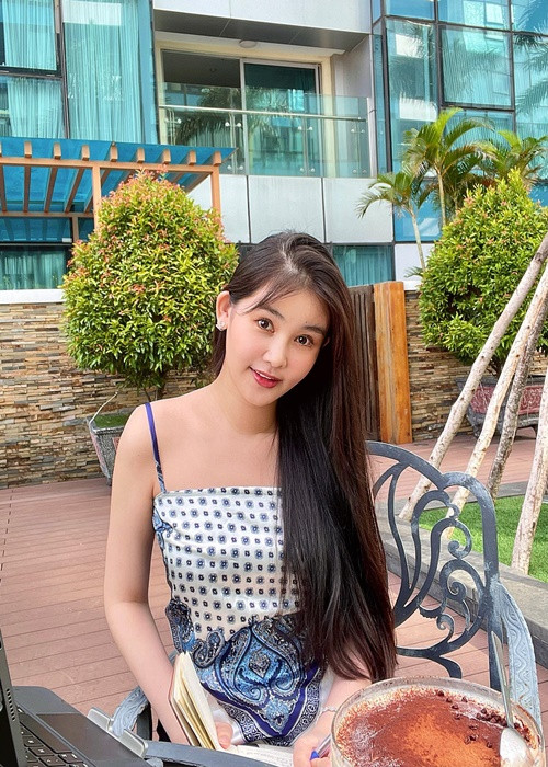 Hoa hậu Đại dương 2017 kín tiếng về đời tư. Ngân Anh cho biết, cô không muốn chuyện riêng tư của mình trở thành chủ đề bàn tán của khán giả. Ảnh: FB Ngân Anh